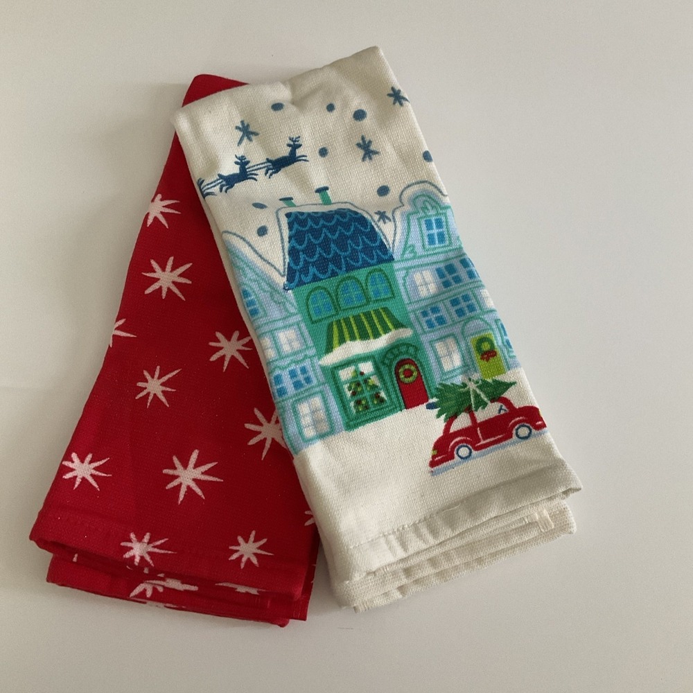 Wondershop Hand Towels 2pk White Red Christmas Subject New